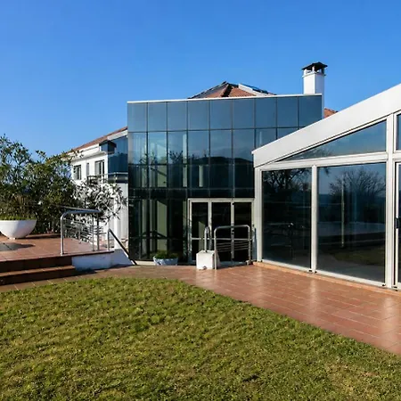 Villamiana Villa *